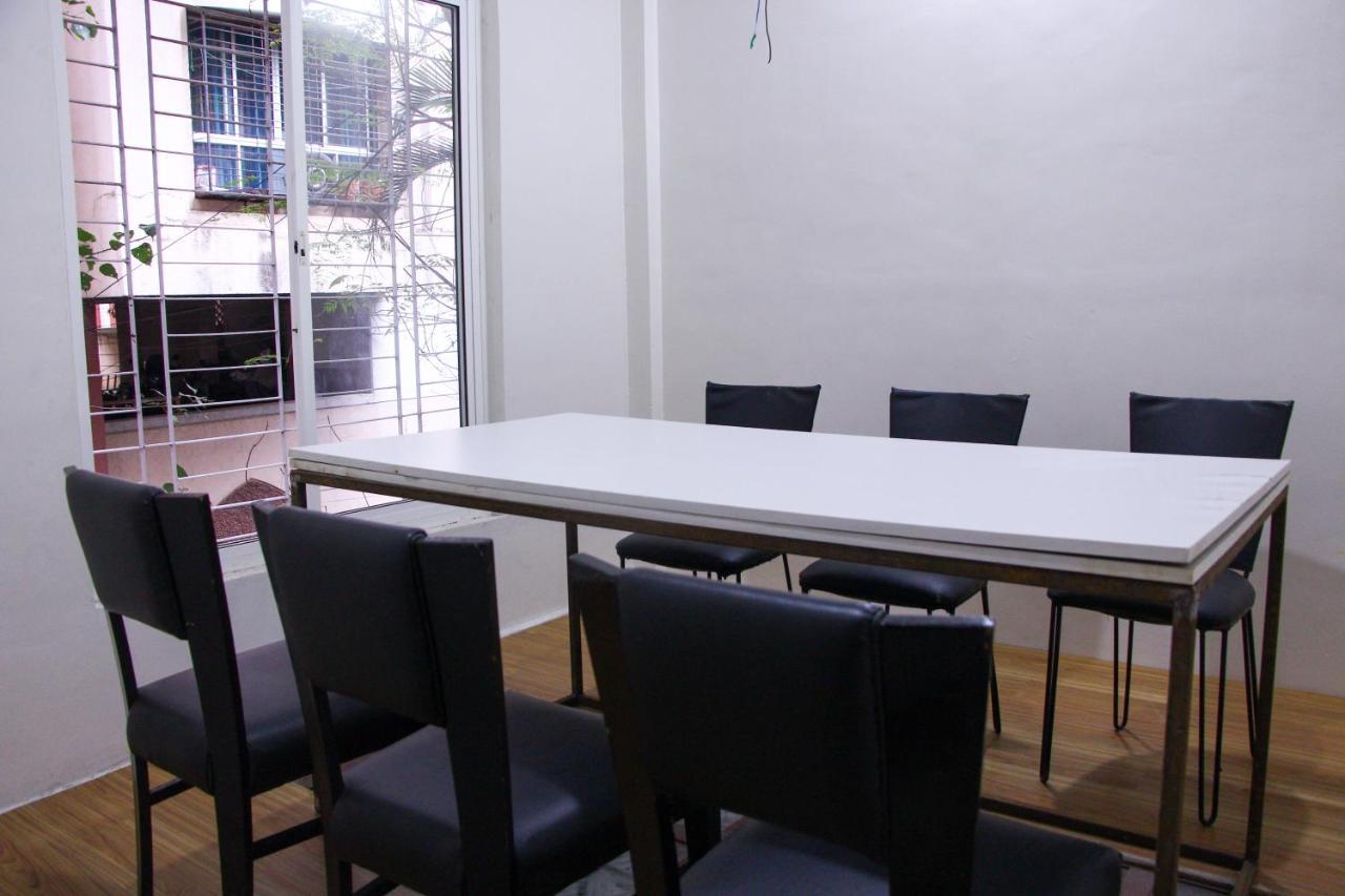 Хостел Urban Nomads Pune Riverside Colive Cowork Екстер'єр фото