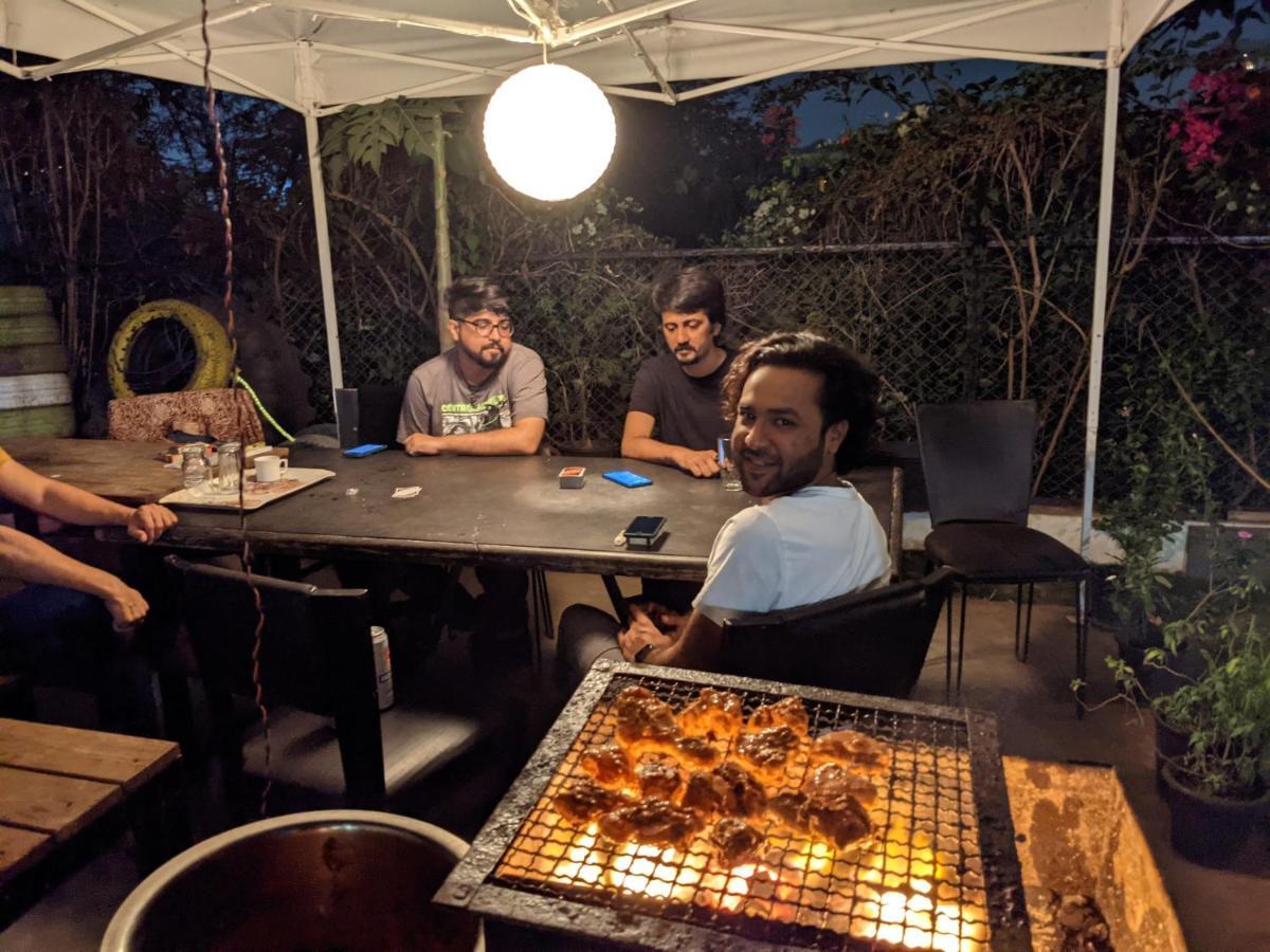 Хостел Urban Nomads Pune Riverside Colive Cowork Екстер'єр фото