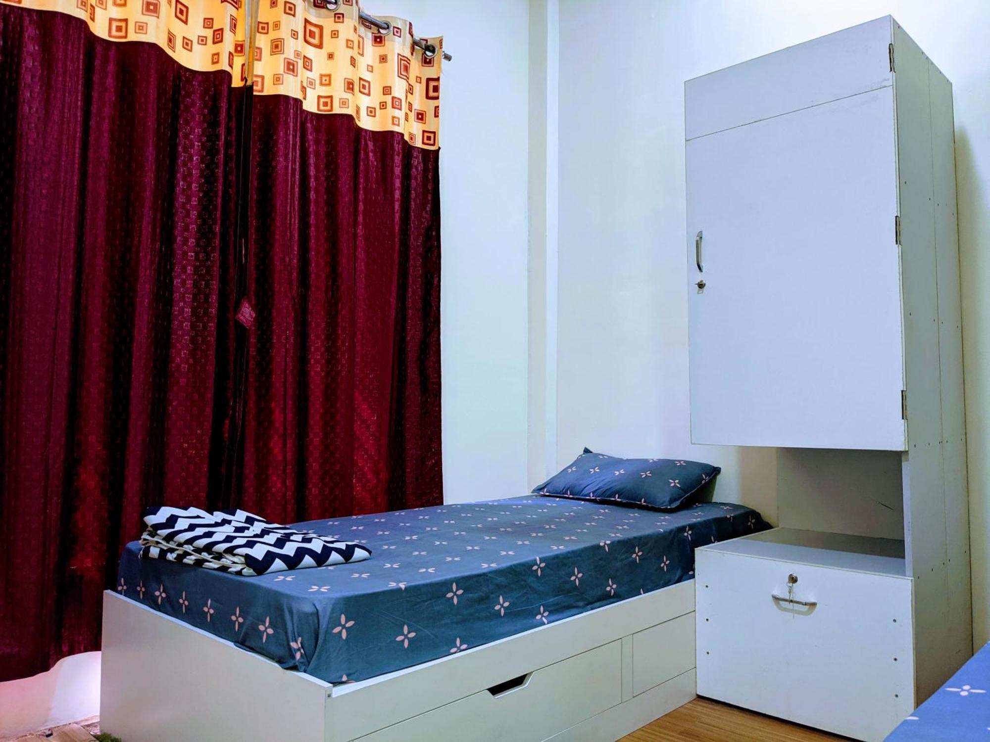 Хостел Urban Nomads Pune Riverside Colive Cowork Екстер'єр фото