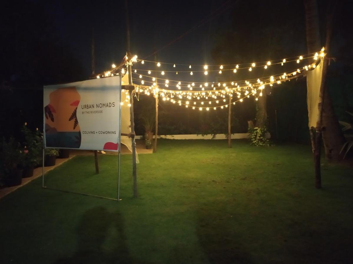 Хостел Urban Nomads Pune Riverside Colive Cowork Екстер'єр фото