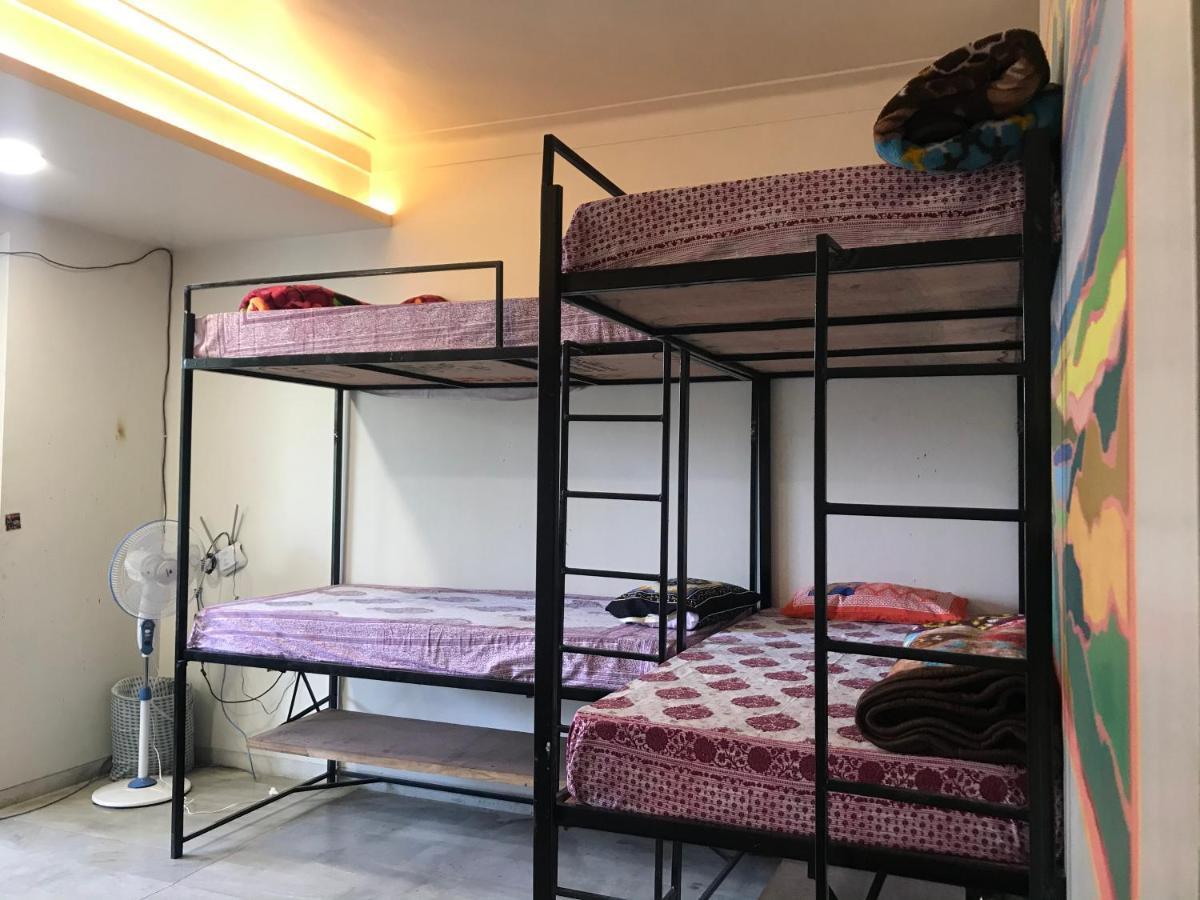 Хостел Urban Nomads Pune Riverside Colive Cowork Екстер'єр фото
